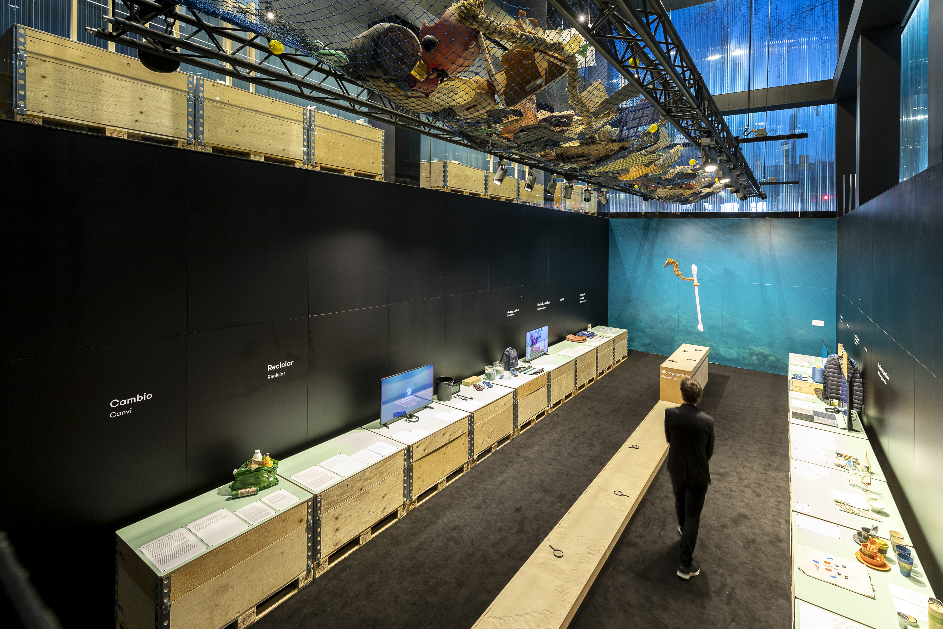 Exhibition, Roca Barcelona Gallery, 2020. Photo Quim Roser