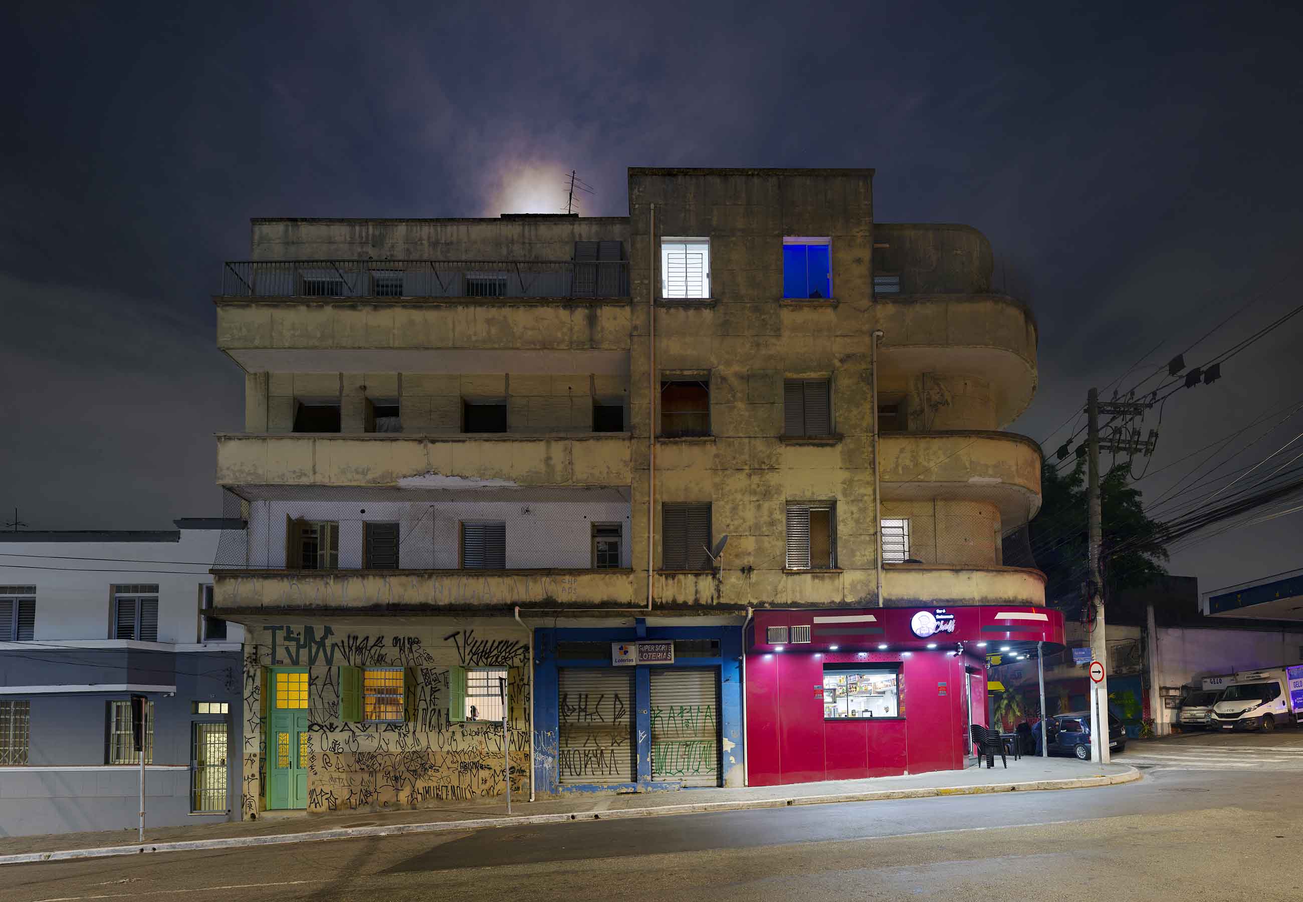 Exterior of a restored building offering dignified housing in Bom Retiro