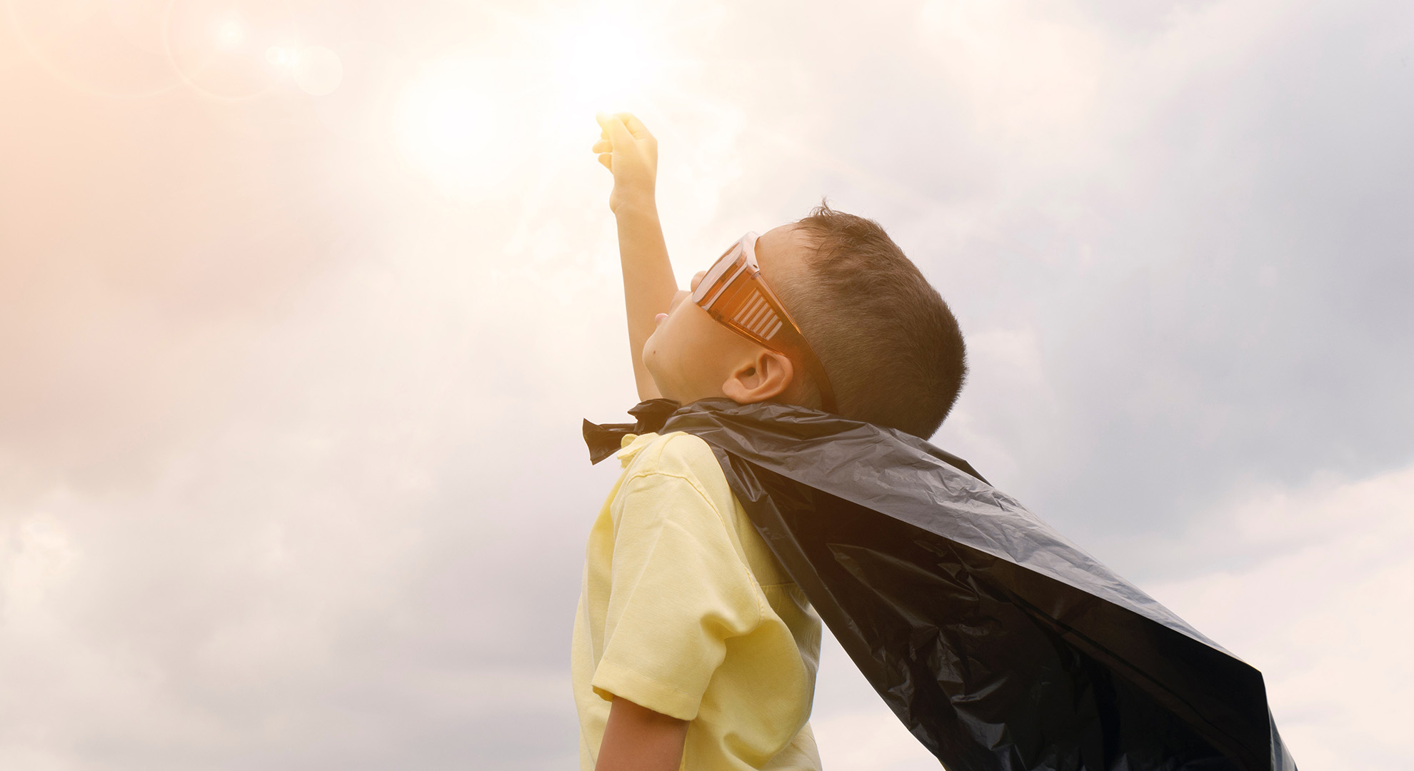 Los pequeños héroes pueden cambiar el mundo. Imagen Porapak Apichodilok/Pexels