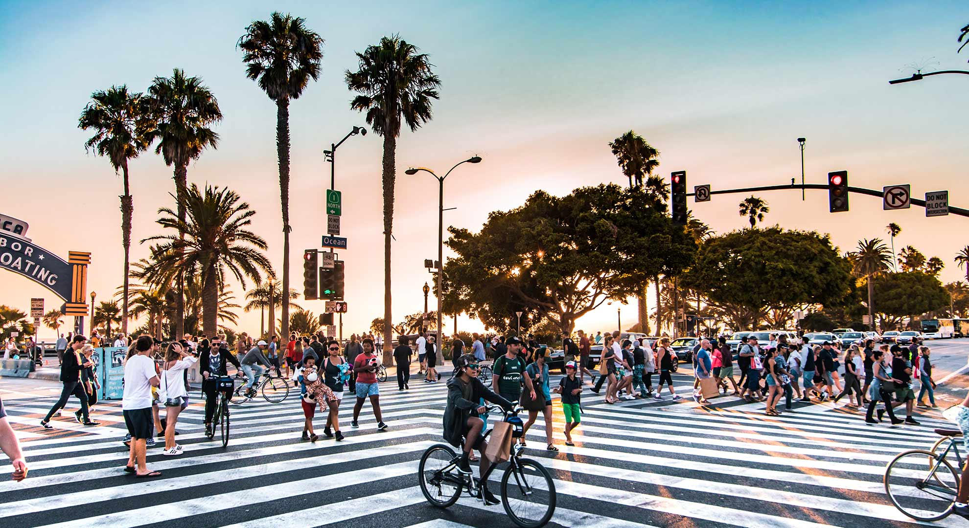 Crosswalk on Santa Monica boulevard. Photo Jack Finnigan/Unsplash