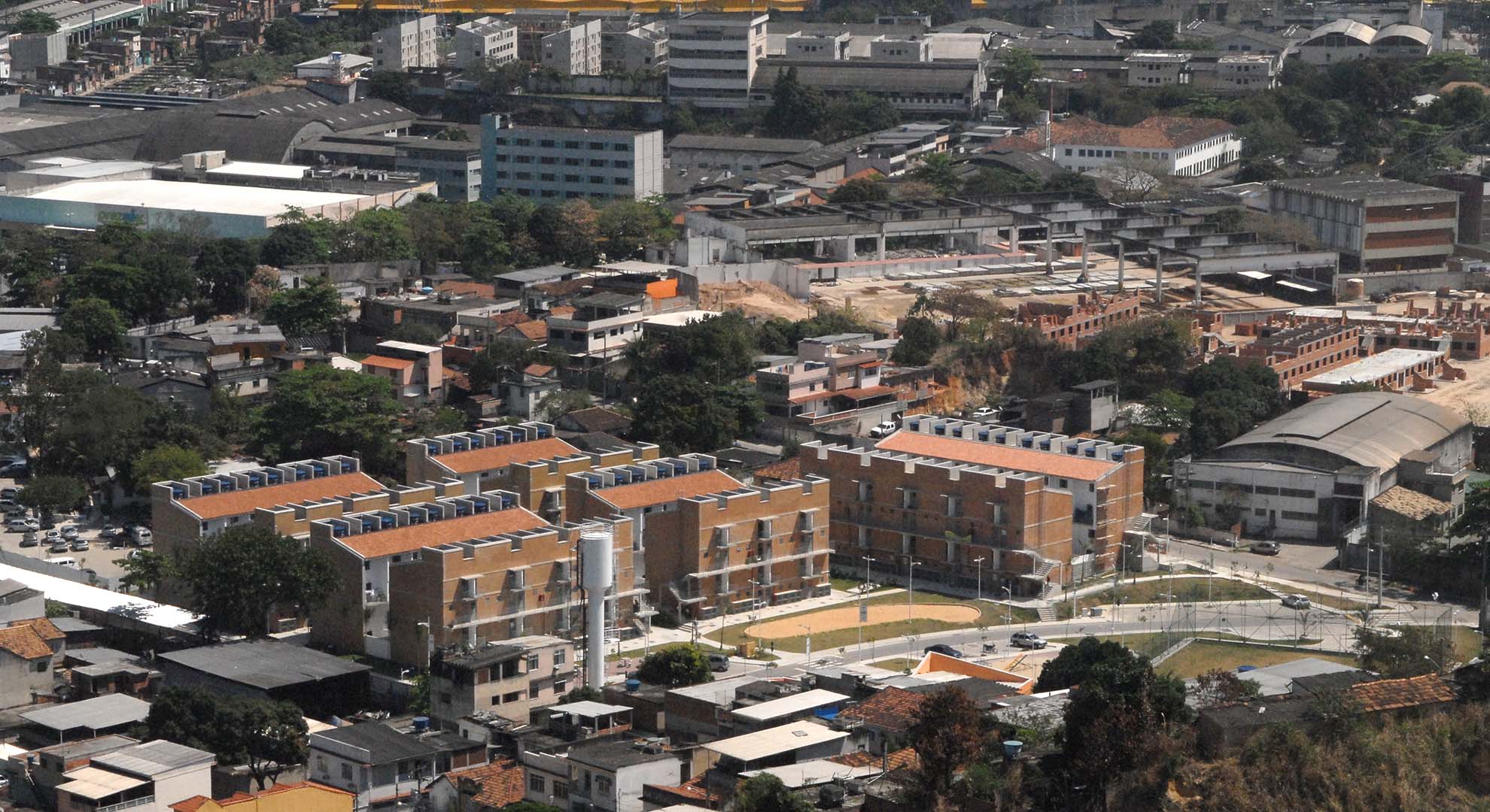 Alemão Complex Housing Nucleus, Rio de Janeiro. Photo © Gabriel Jáuregui.